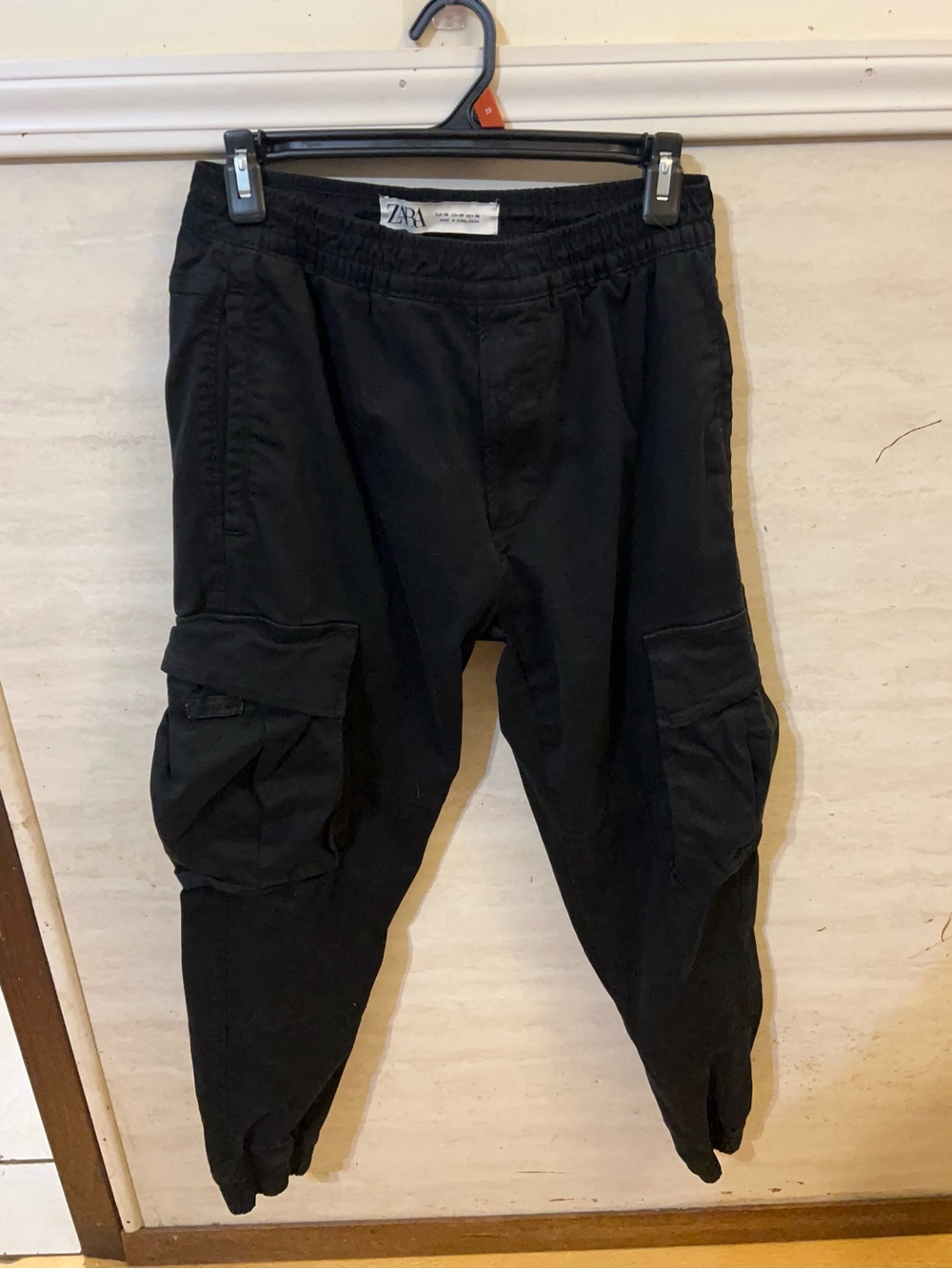 Zara Slim Fit Cargo Jogger Pants - Men's Black
